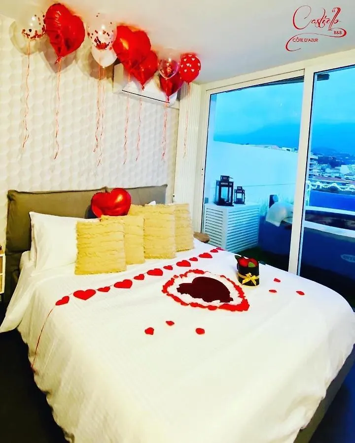 Castiello B&B ロクブリュヌ＝カップ＝マルタン 0*,